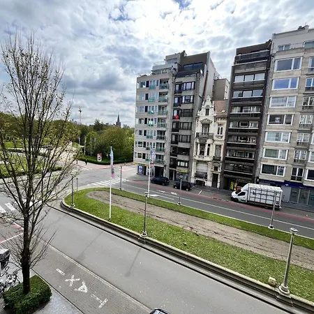 Appartamento 2 Bedroom In The Centre Of T30 *